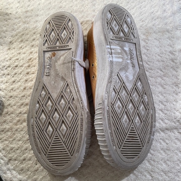 🤩host Pick🤩 Unisex PF Flyer Sizzling Gold and Bold Rare Sneakers by NB - Picture 4 of 8